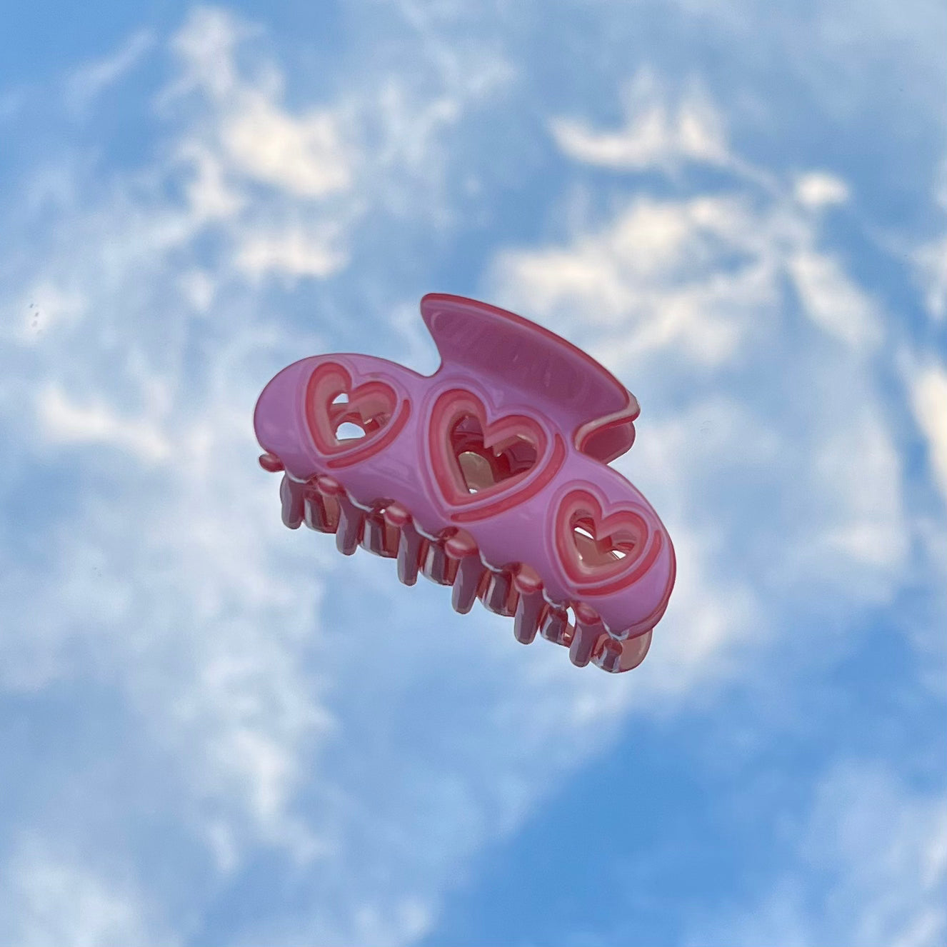 laylah clip in bubblegum